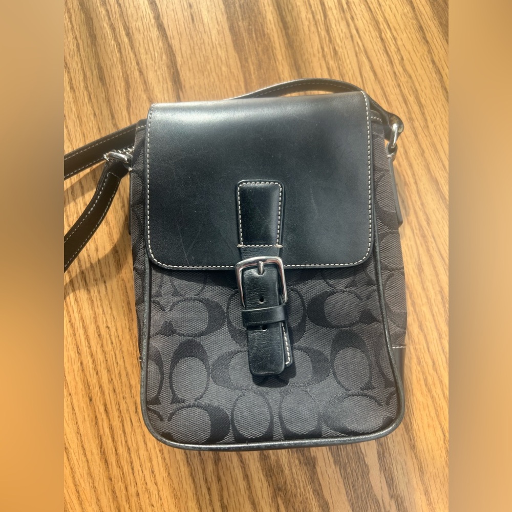 Coach Jacquard Signature Canvas Black - Crossbody Bag